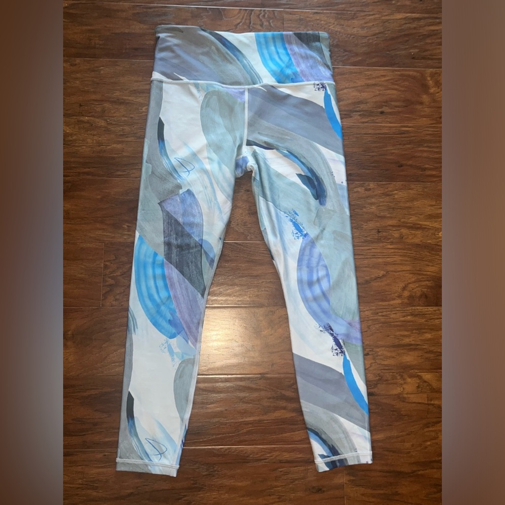LIKE NEW Athleta Elation 7/8 Leggings - Gray/Blue/Purple/White - Sz Medium